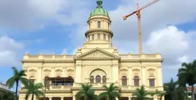 embargo de obra irregular