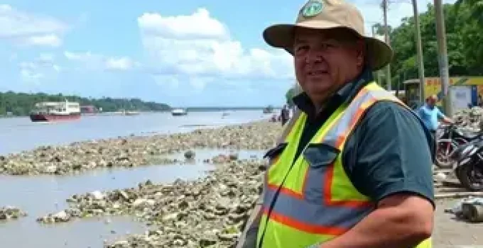 limpeza orla de Manaus